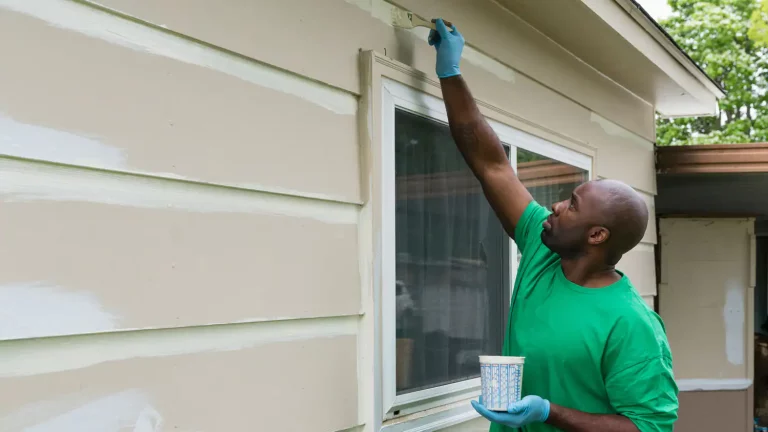 3 Tips to Extend the Life of your Exterior Paint