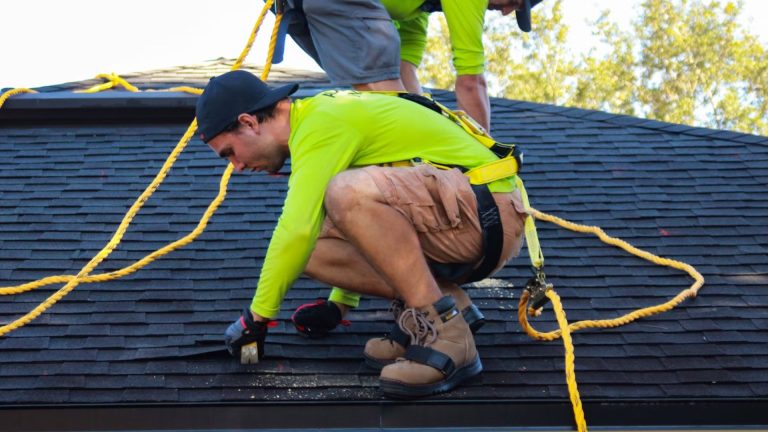 5 Questions to Ask a Roofer Before Hiring Them