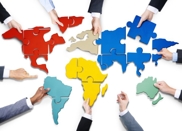 How Does International Franchising Work?