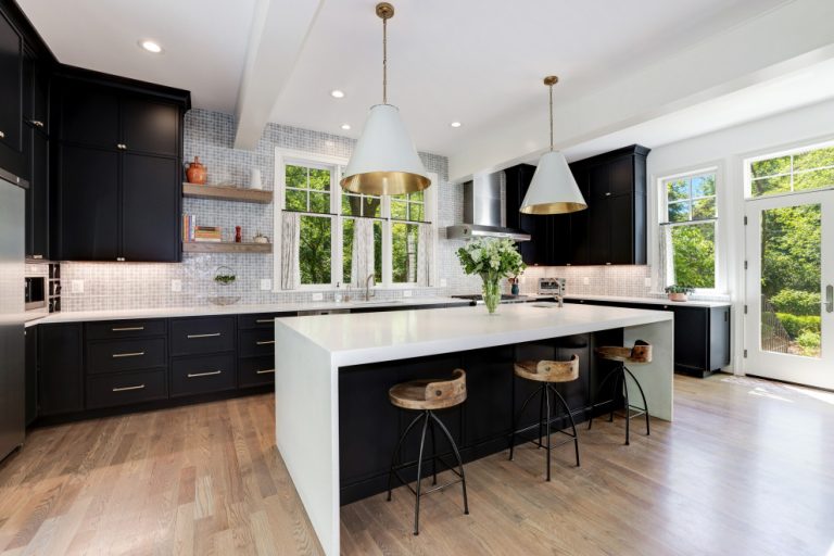 The Allure of Black Kitchen Cabinets