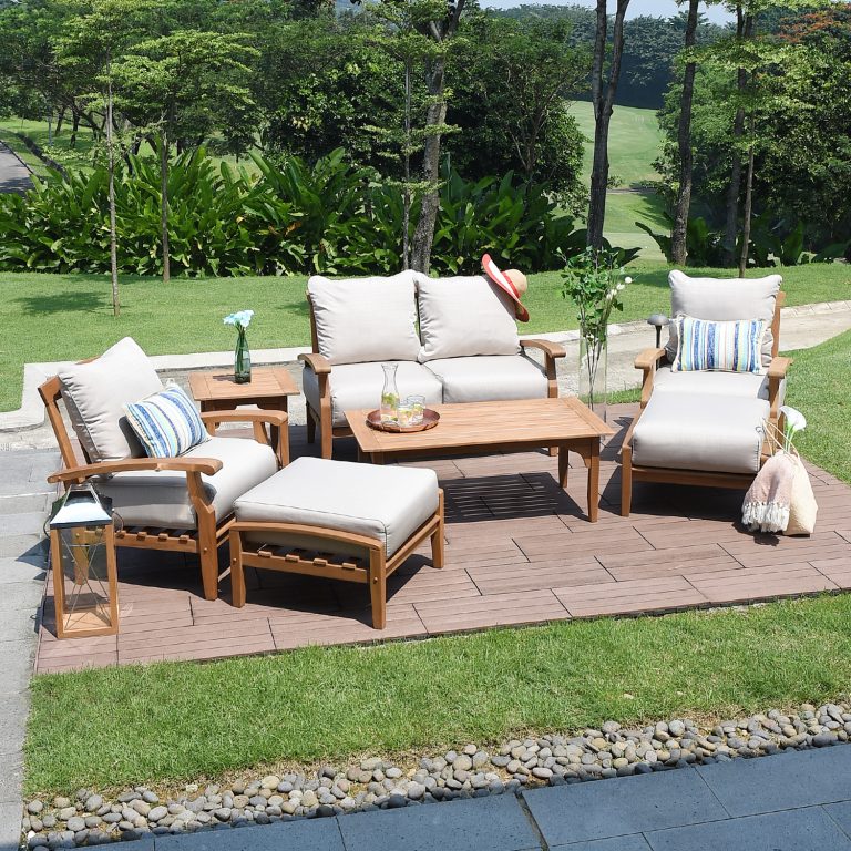 Bring the Indoors Out: Make Your Garden a Social Space with an Outdoor Sofa