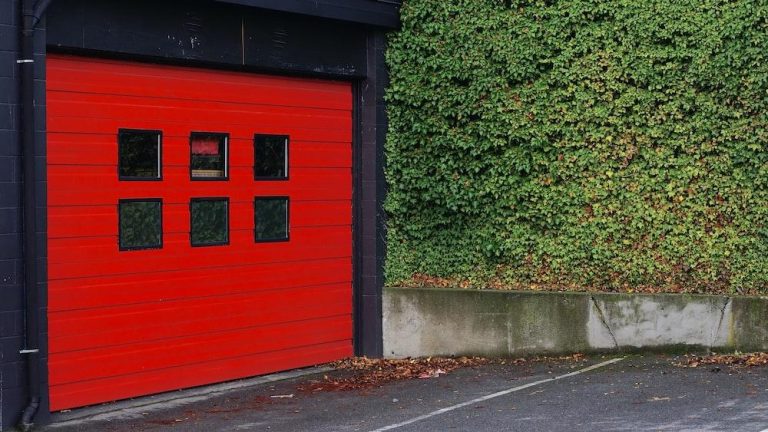 A Broken Garage Door Means Big Security Risks for Any Home