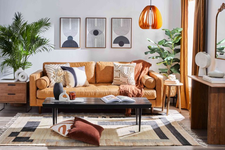 Bring Your Living Room to Life with These Unique Decorative Items