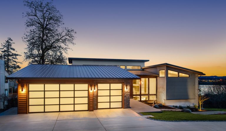 Modern Garage Roof: Exploring Innovative Materials & Techniques for Construction