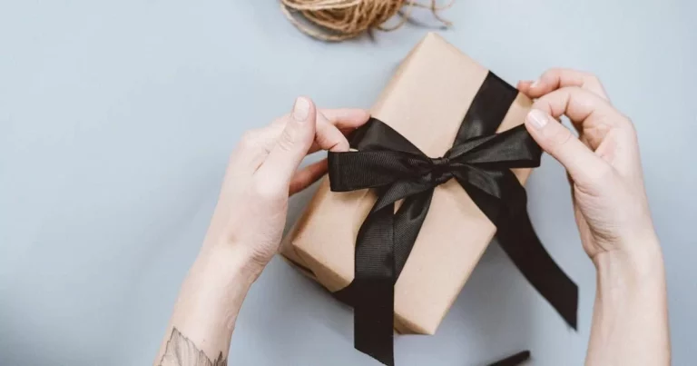 Unwrapping the Beauty: The Significance of Gift Boxes