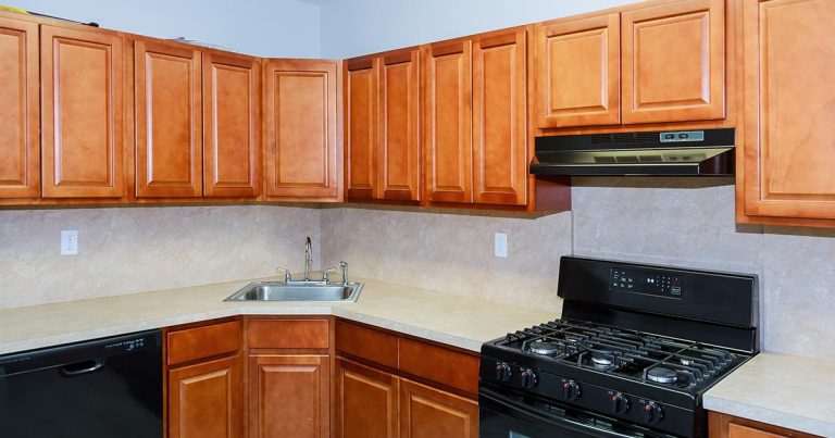 Transforming Your Kitchen with Shaker Cabinets: A Timeless and Stylish Choice