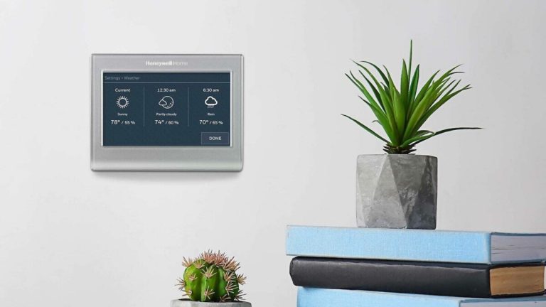 Smart Home Devices: Winter Warriors Against Freezing Weather