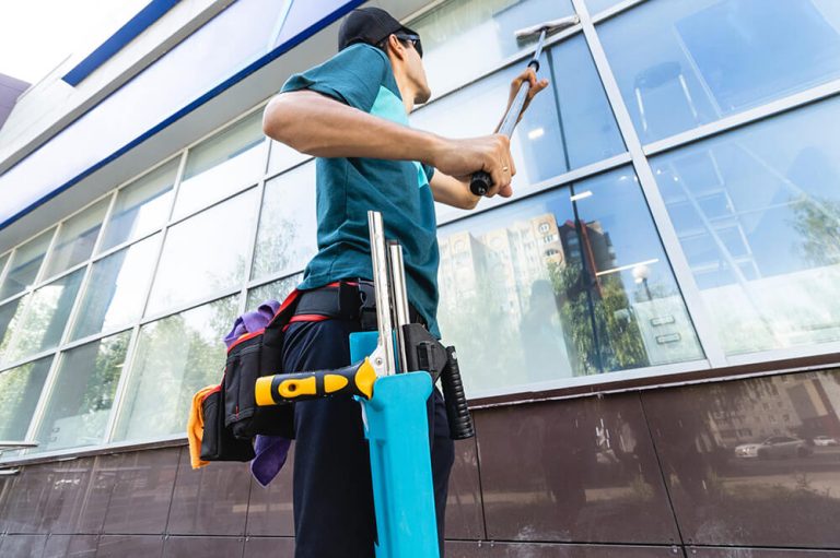 The Best Window Washing Methods for Florida Homes: What Every Homeowner Should Know