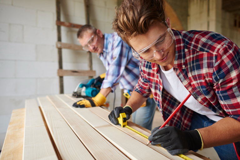How A Reliable Lumber Supplier Can Ease A Home Remodel